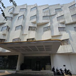 N3 Zainul Arifin Hotel